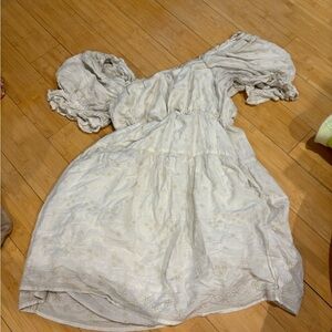 Old Navy Cream Off-Shoulder Top